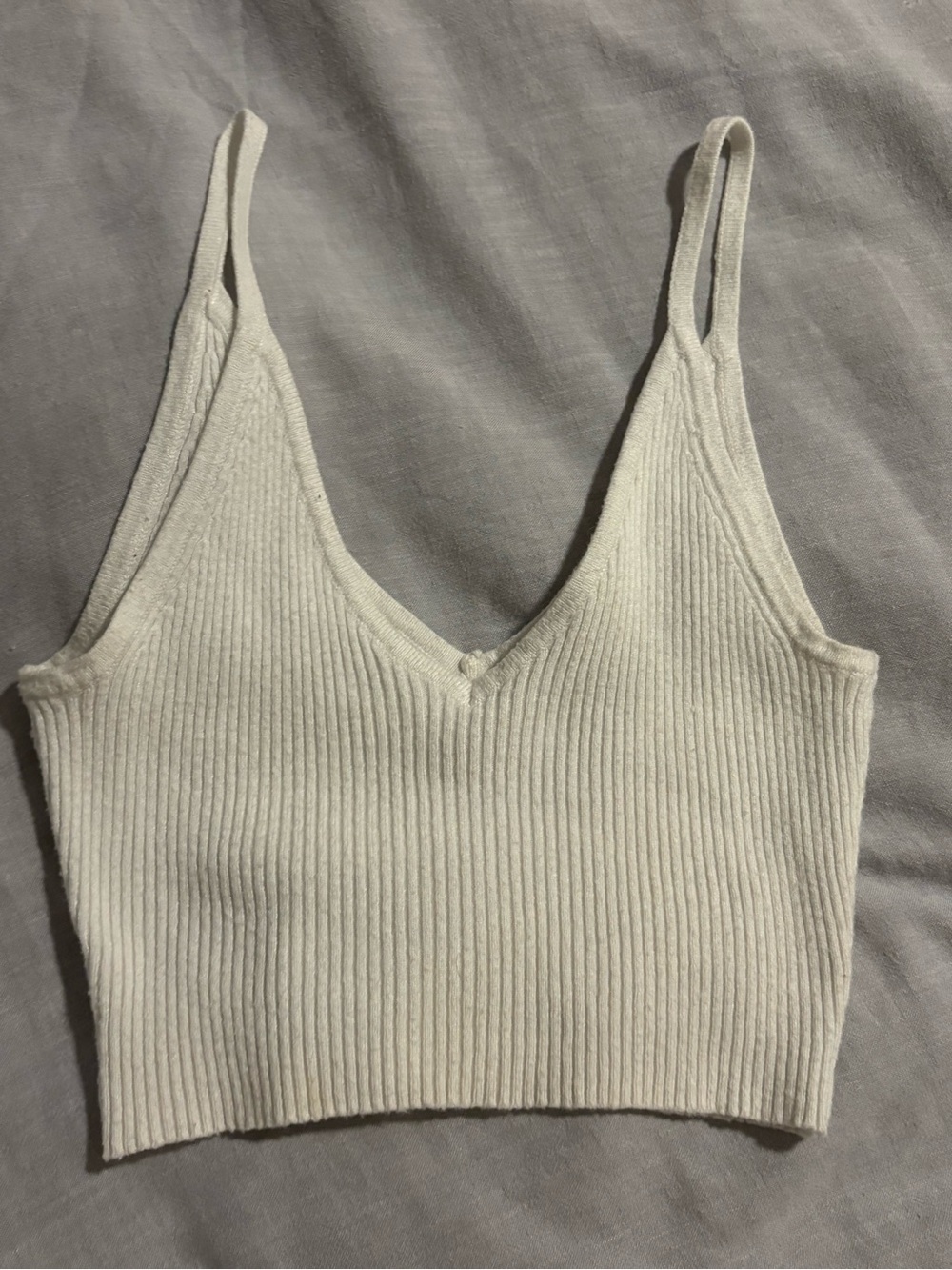 Full Tilt Ribbed V-Neck Cropped Camisole in Cream